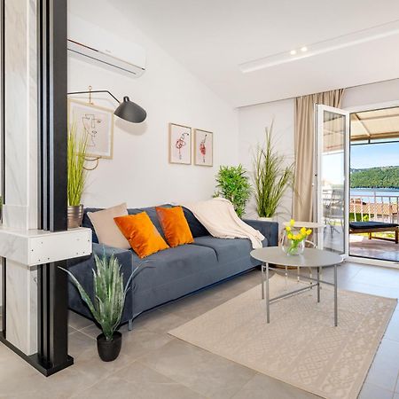 Danica Luxury Seaside Apartment シベニク エクステリア 写真