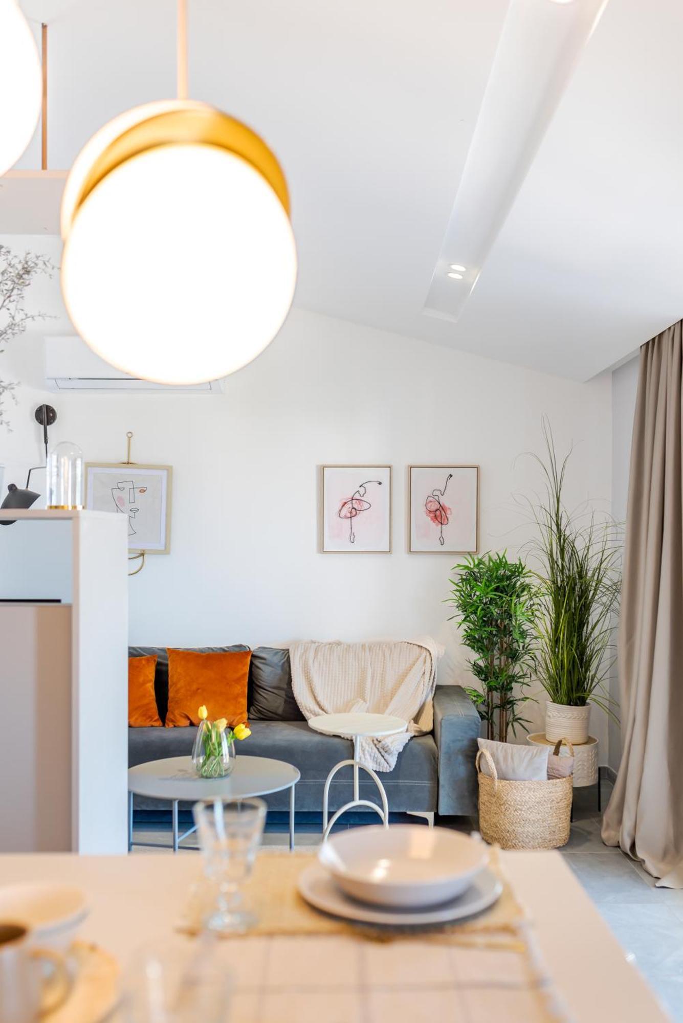 Danica Luxury Seaside Apartment シベニク エクステリア 写真